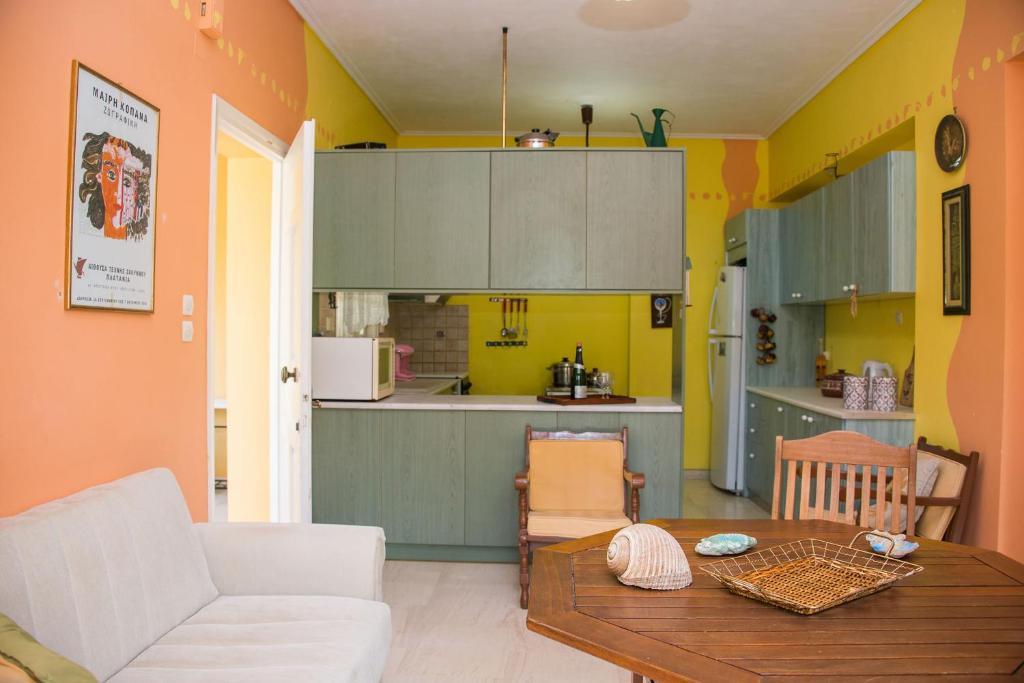 Dionysia's Apartment